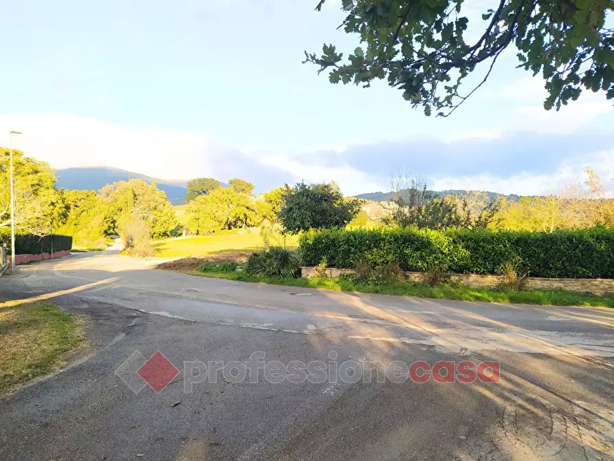 Immagine 10 di Terreno residenziale in vendita  in Via NicolÃ² Copernico a Corciano