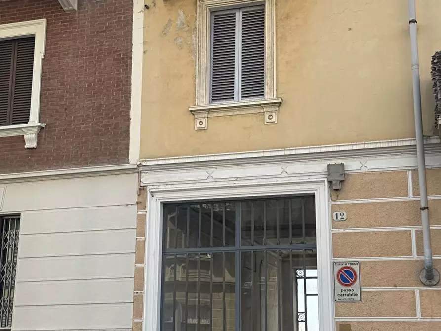 Immagine 1 di Box auto in vendita  in Via cristalliera, 12 a Torino