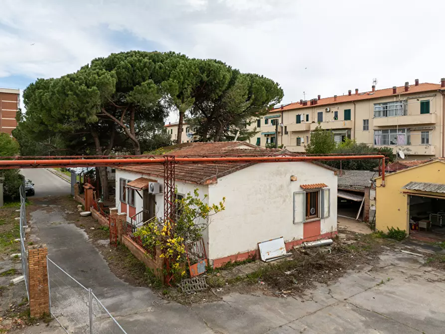 Immagine 24 di Casa indipendente in vendita  in Via delle Erbe, 14 a Livorno