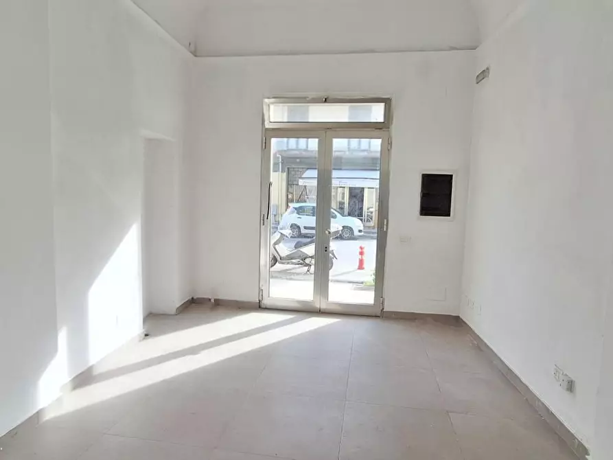 Immagine 14 di Negozio in vendita  in Via Consolare Pompea, 1561 a Messina