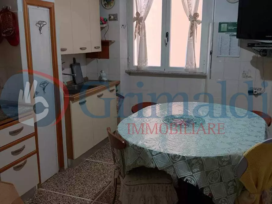 Immagine 2 di Appartamento in vendita  in Via GRANDE a Livorno