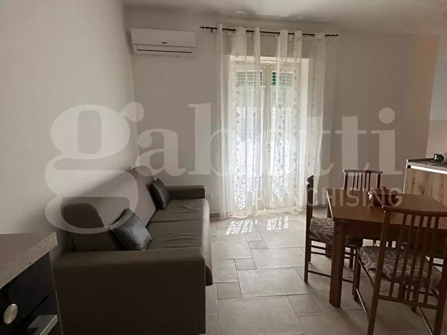 Immagine 11 di Appartamento in vendita  in Via Camillo Porzio a Ostuni