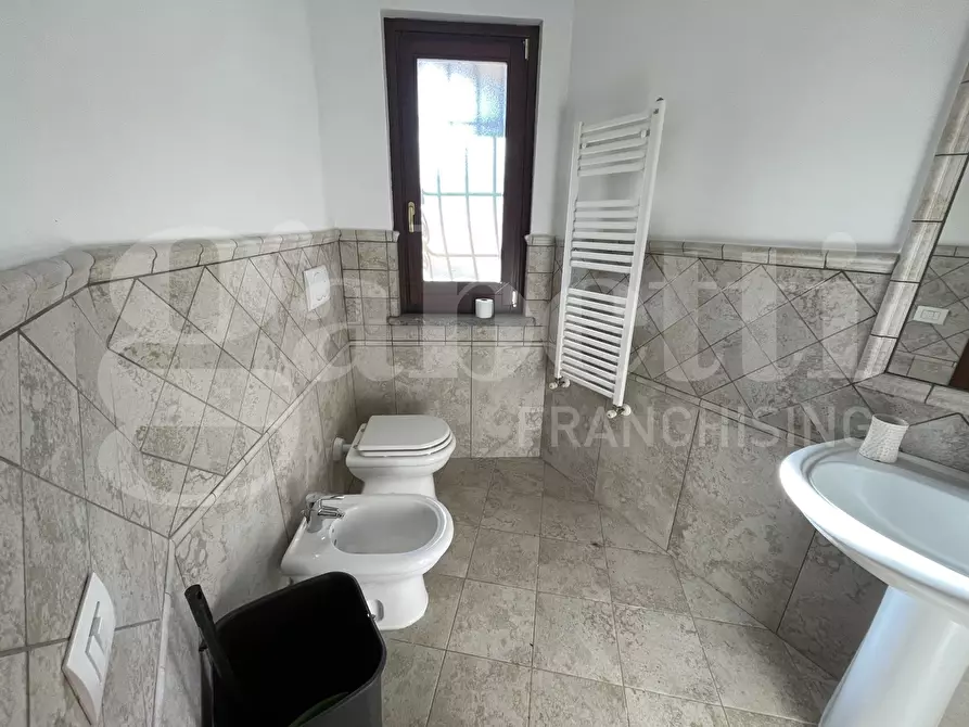 Immagine 14 di Casa bifamiliare in vendita  in Via dei Ciclamini, 25 a Rocca Di Papa