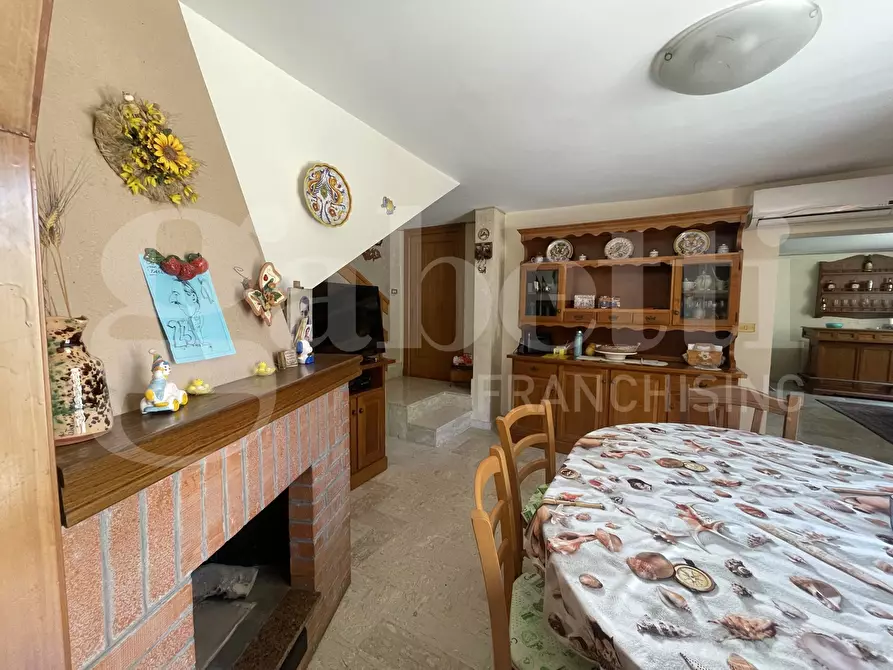 Immagine 15 di Casa trifamiliare in vendita  in Via Calegna, 51 a Gaeta