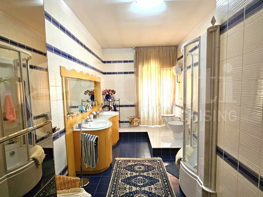 Immagine 12 di Appartamento in vendita  in Viale Matteotti a San Severo