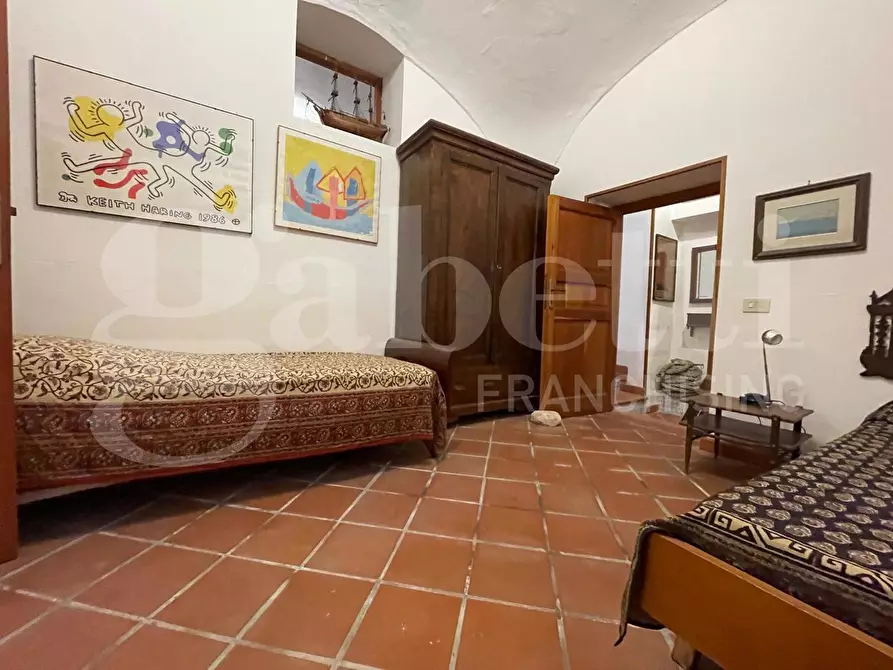 Immagine 19 di Appartamento in vendita  in Via Salita degli Albito, 36 a Gaeta
