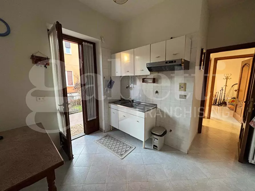 Immagine 5 di Villa in vendita  in Via Bellini a Orbassano