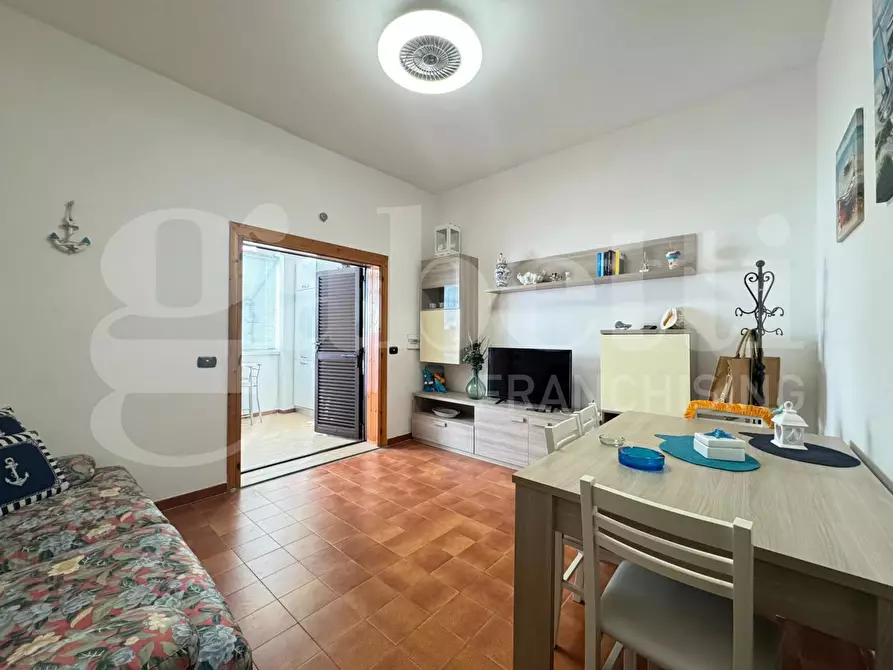 Immagine 11 di Appartamento in vendita  in Via dei canarini, 84 a Ardea