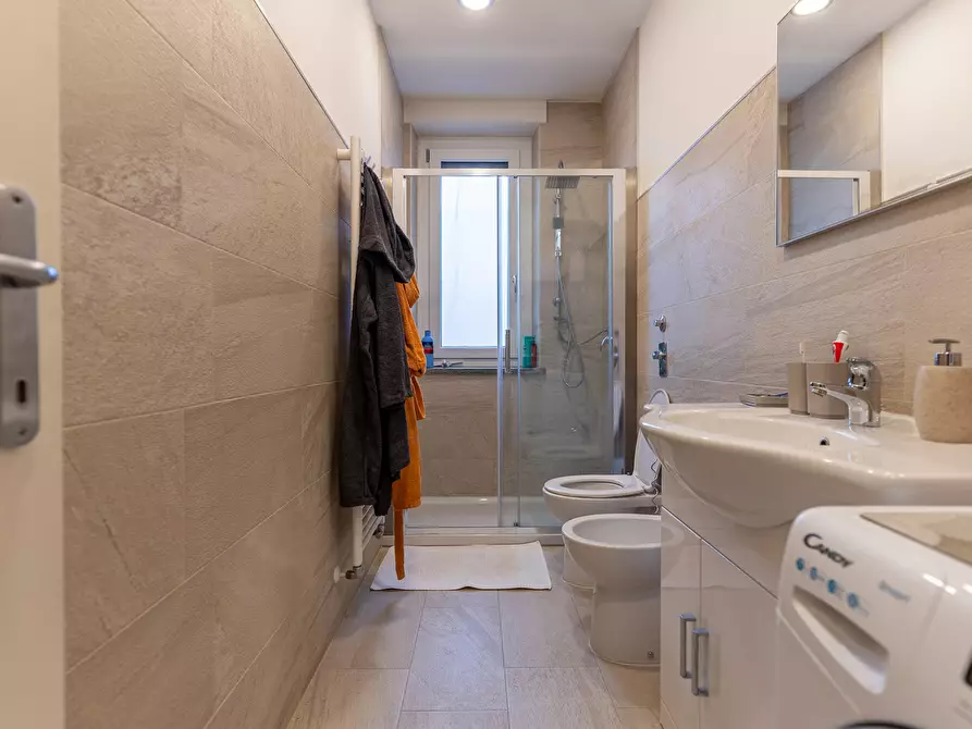 Immagine 8 di Appartamento in affitto  in Via costanza a Milano