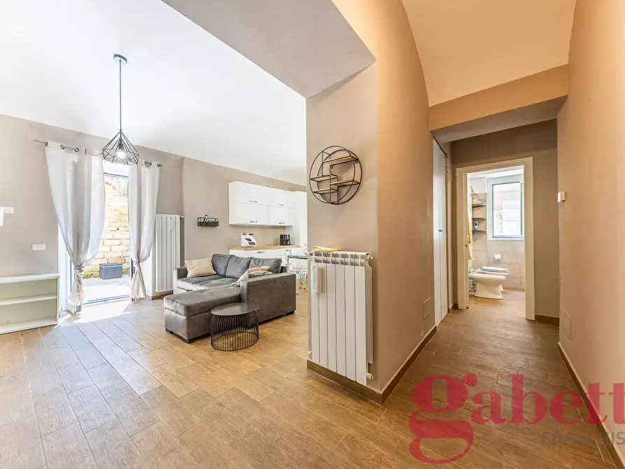 Immagine 10 di Appartamento in vendita  in Via Achille Mauri, 3 a Roma