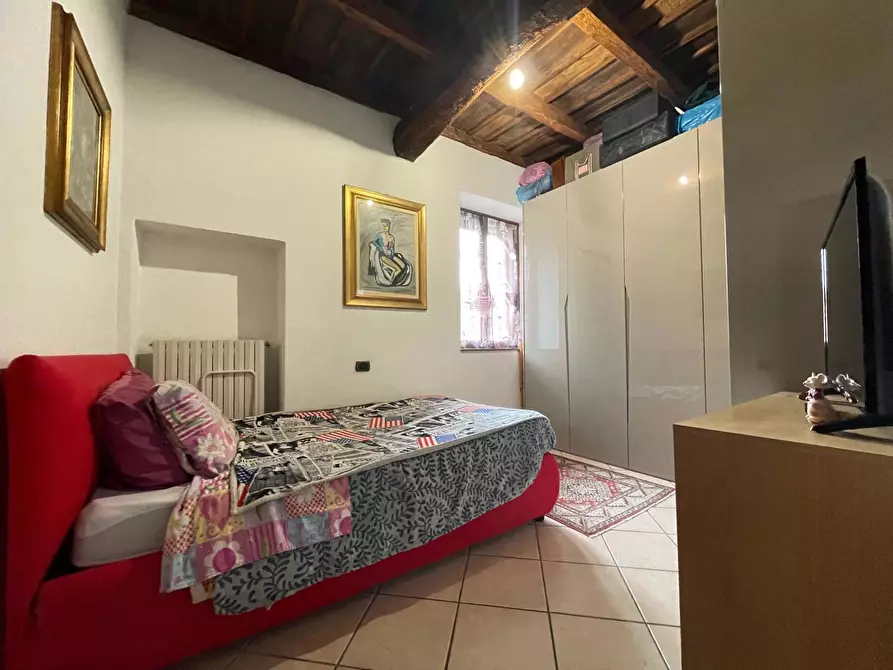 Immagine 15 di Appartamento in vendita  in Via verbano, 22 a Abbiategrasso