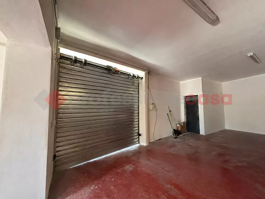 Immagine 6 di Negozio in affitto  in Via Madonna delle Grazie, snc a Anagni