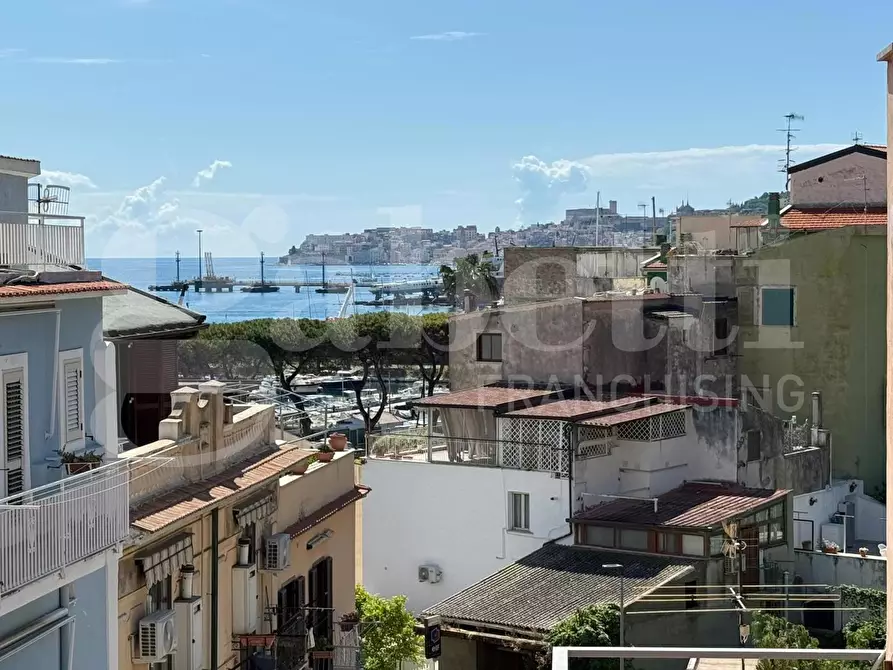 Immagine 20 di Appartamento in vendita  in Via Sant'Agostino, 19 a Gaeta