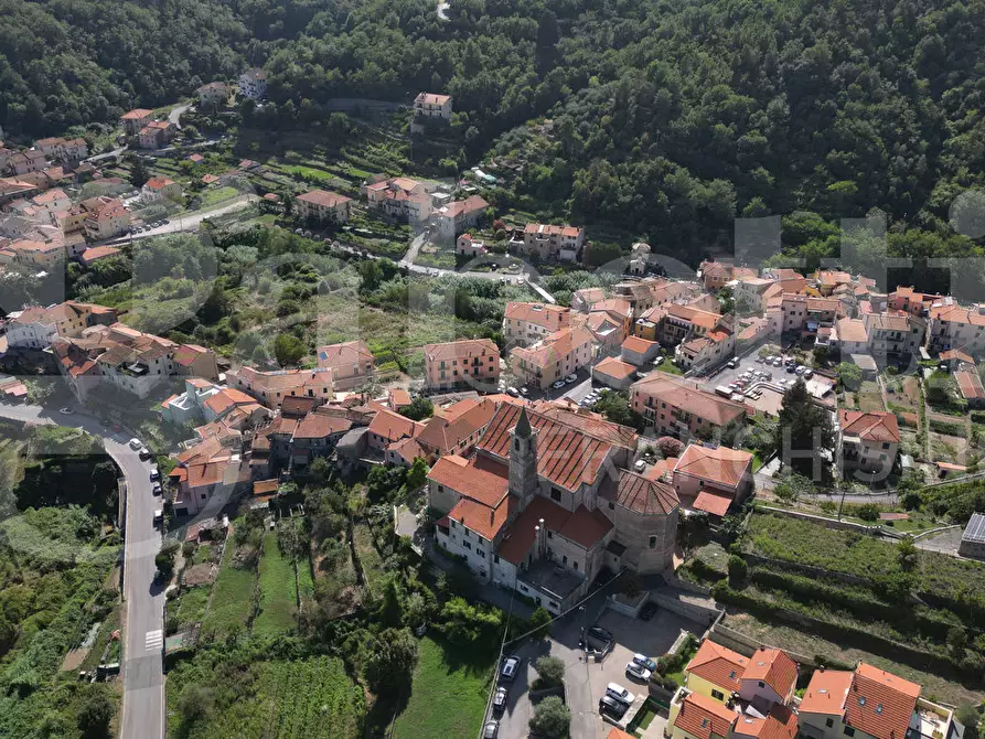 Immagine 9 di Terreno residenziale in vendita  in Via Colombo a Finale Ligure