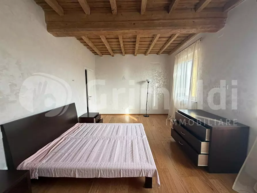 Immagine 25 di Casa indipendente in vendita  in Via UMBERTO I, 30 a Inverno E Monteleone