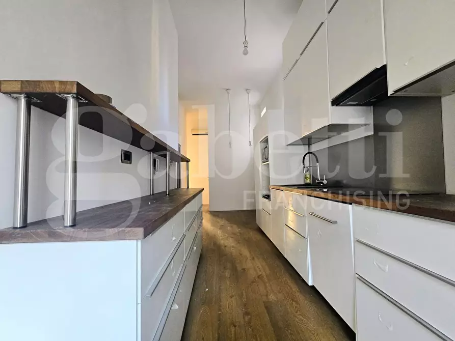 Immagine 7 di Appartamento in vendita  in Via dei Sardi, 48 a Roma