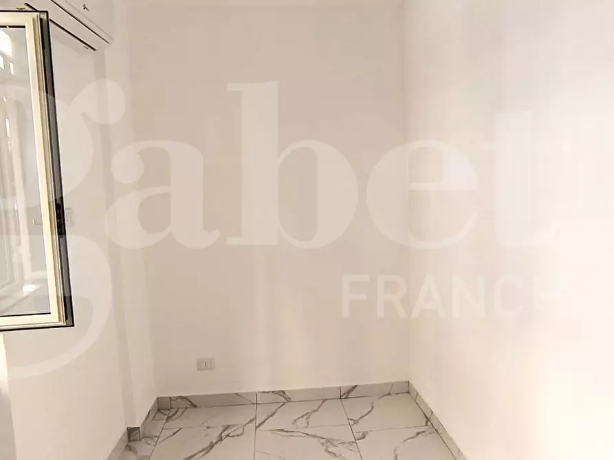 Immagine 5 di Appartamento in affitto  in Via Pietro Giannone a Napoli