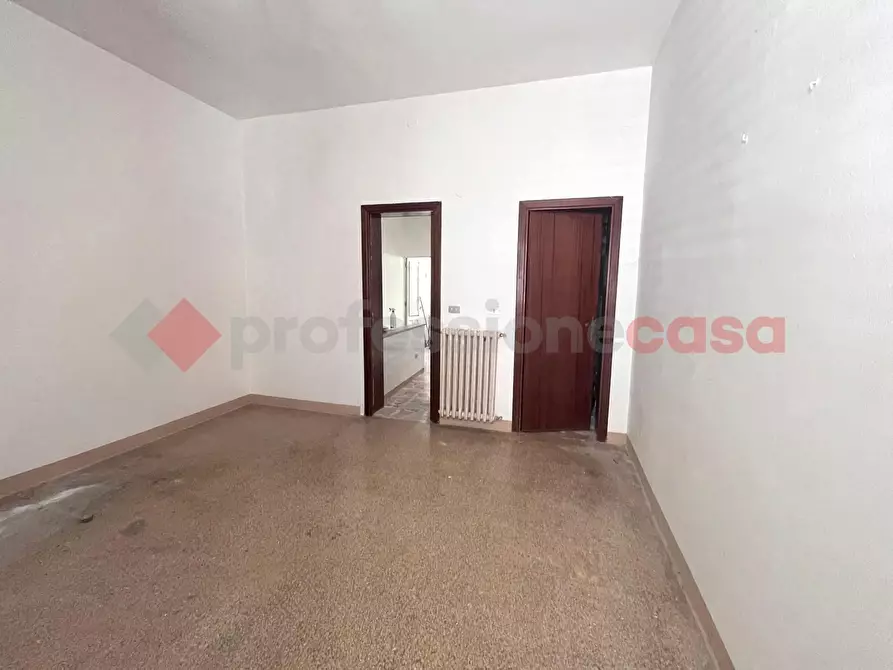 Immagine 15 di Casa indipendente in vendita  in Via Toti a Poggiardo