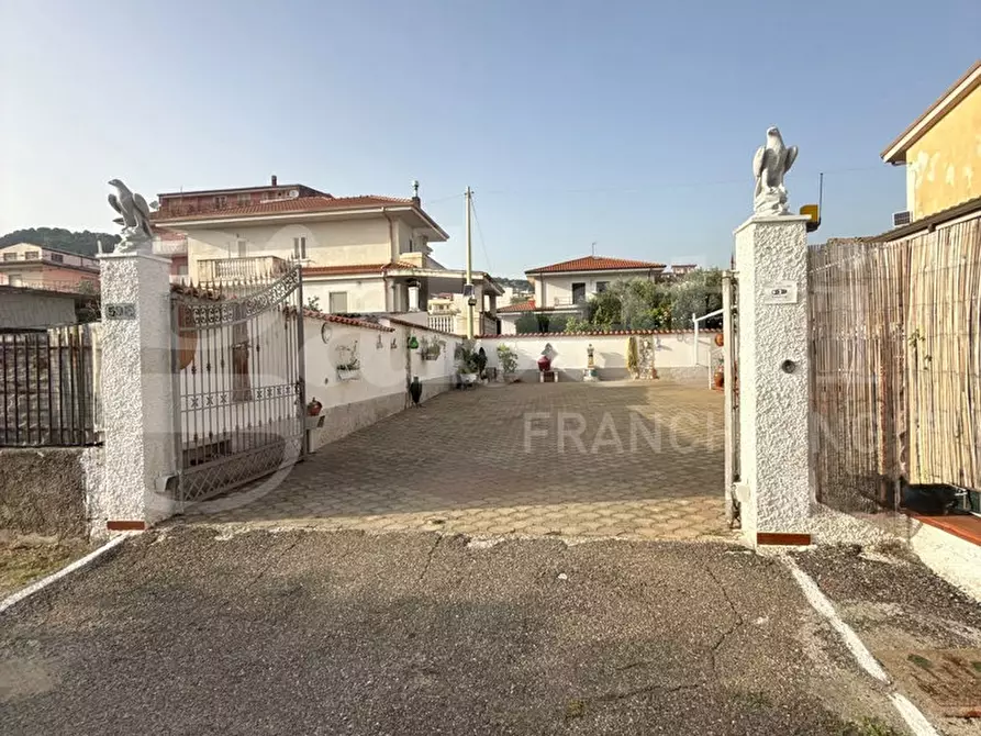 Immagine 7 di Villa in vendita  in Via G. Marconi II traversa, 59/E a Lamezia Terme