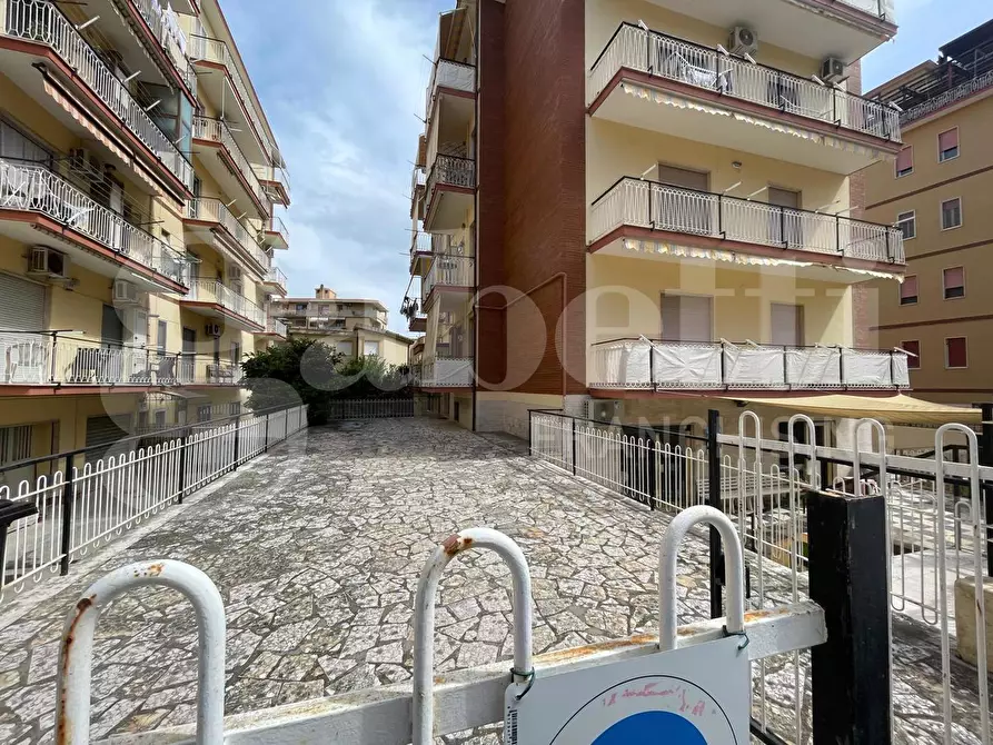 Immagine 18 di Appartamento in vendita  in Via Mameli, 18 a Gaeta