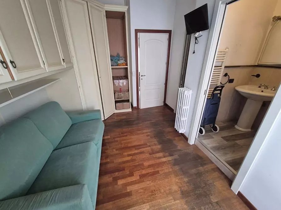 Immagine 4 di Appartamento in vendita  in Corso giacomo matteotti, 45 a Siracusa