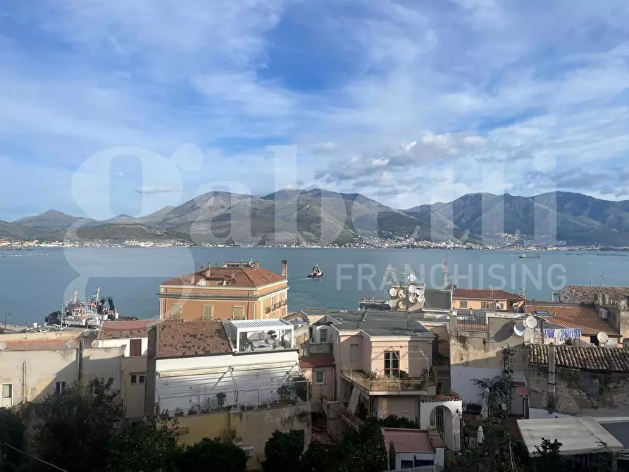 Immagine 30 di Appartamento in vendita  in Via Salita degli Albito, 36 a Gaeta