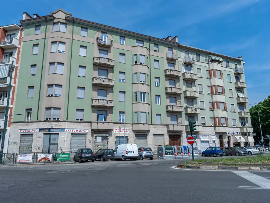 Immagine 1 di Appartamento in vendita  in Largo Borgaro, 42 a Torino