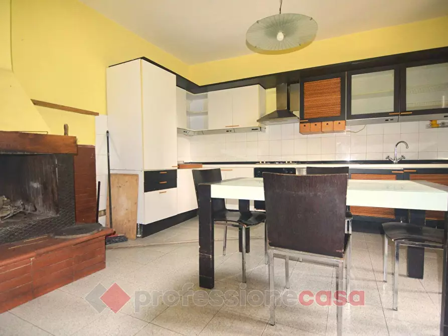 Immagine 4 di Villa in vendita  in Strada di Canneto a Perugia