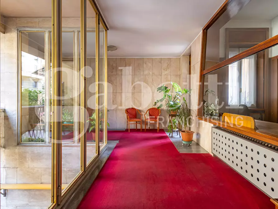 Immagine 28 di Appartamento in affitto  in Via Macedonio Melloni, 10 a Milano