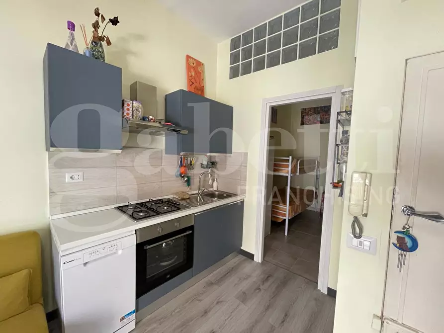 Immagine 5 di Appartamento in vendita  in Traversa Piazza Mare all'Arco, 5 a Gaeta