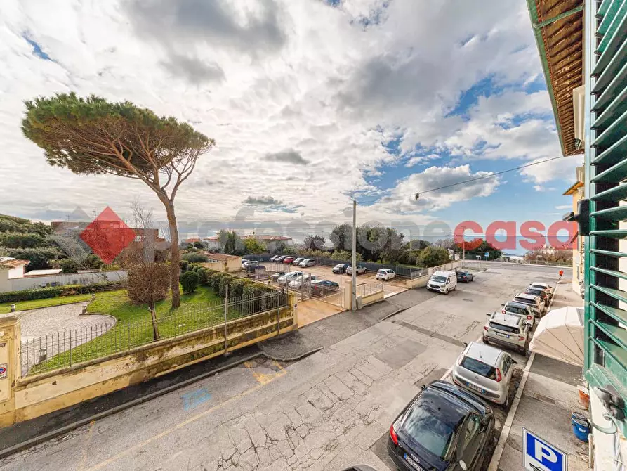 Immagine 1 di Appartamento in vendita  in Via dei Bagni a Livorno