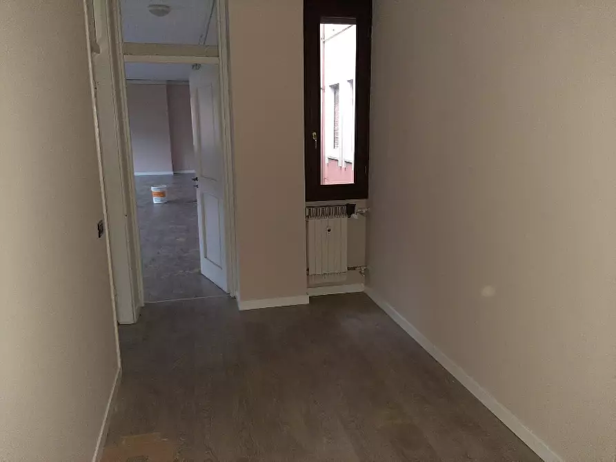 Immagine 17 di Ufficio in affitto  in Via Gosa, 20 a Gavardo