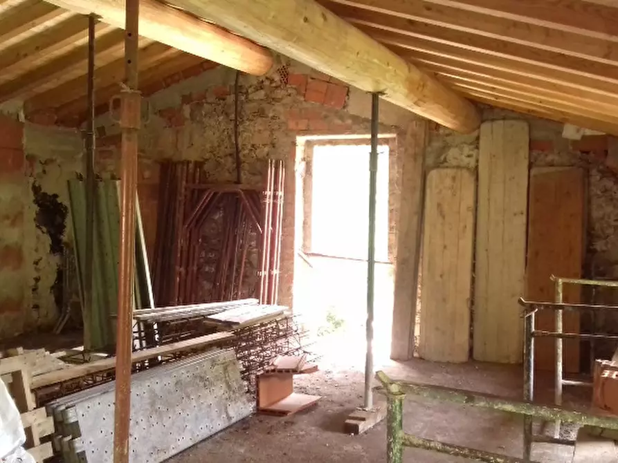 Immagine 10 di Rustico / casale in vendita  in Via Strada Statale a Lavenone