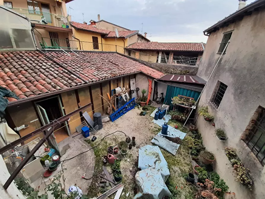Immagine 16 di Rustico / casale in vendita  in Via Trento a San Felice Del Benaco