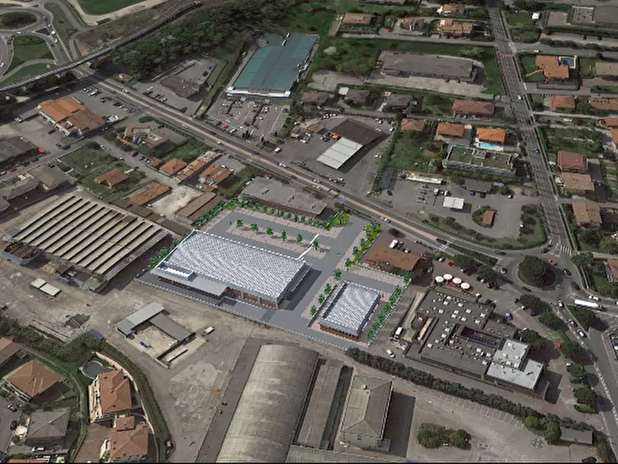 Immagine 17 di Locale commerciale in vendita  in Viale Marconi, 142 a Desenzano Del Garda