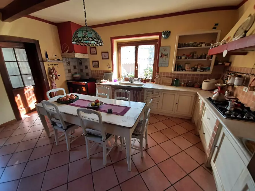 Immagine 4 di Villa in vendita  in Via Oriolo a Vallio Terme