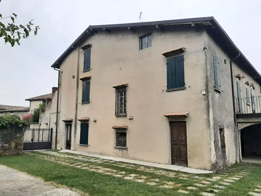 Immagine 17 di Villa in vendita  in Via Cavour a San Felice Del Benaco
