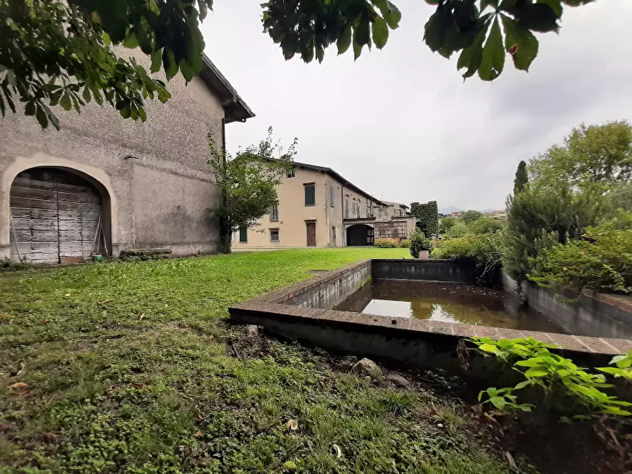 Immagine 16 di Villa in vendita  in Via Cavour a San Felice Del Benaco