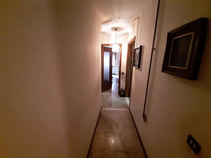 Immagine 18 di Camera in vendita  in Via de Zoboli a Vobarno