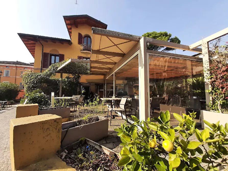 Immagine 3 di Attività commerciale in vendita  in Via Zanardelli a Gardone Riviera