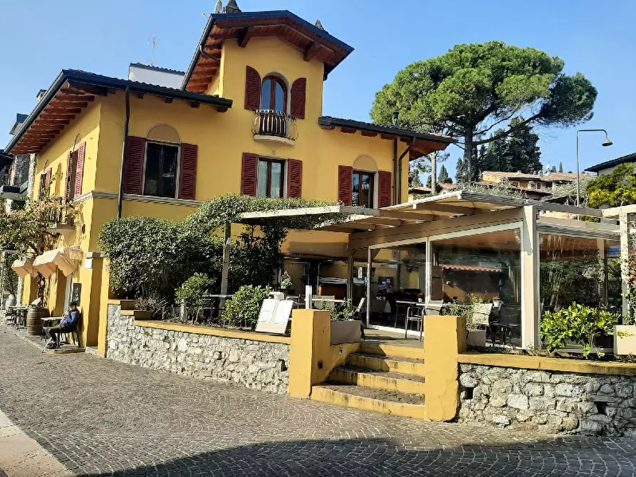 Immagine 1 di Attività commerciale in vendita  in Via Zanardelli a Gardone Riviera