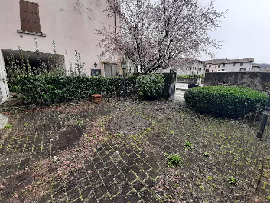 Immagine 6 di Bar / Ristorante in affitto  in Via Giacomo Puccini a Roè Volciano