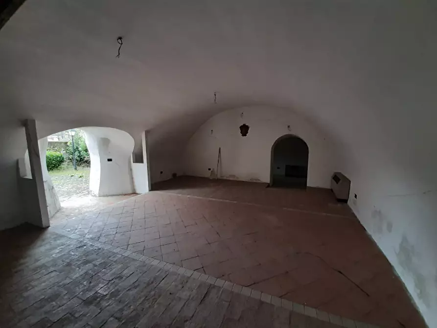 Immagine 18 di Bar / Ristorante in affitto  in Via Giacomo Puccini a Roè Volciano