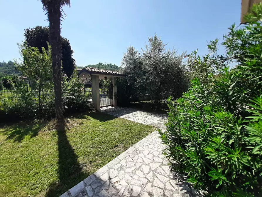 Immagine 17 di Villa in vendita  in Via Ridelli a Gavardo