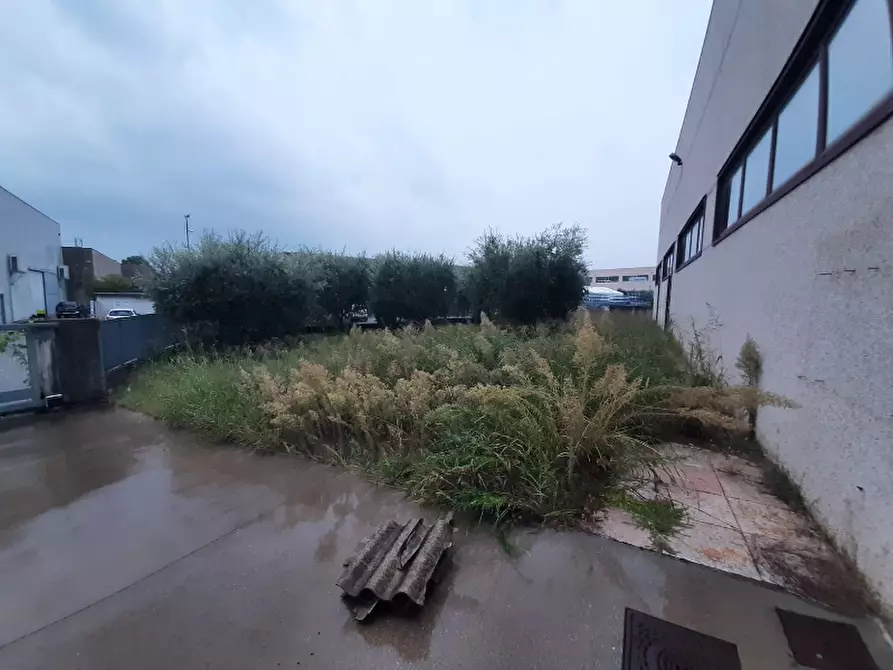 Immagine 5 di Capannone industriale in vendita  in Via Campo Mas cior a Puegnago Sul Garda