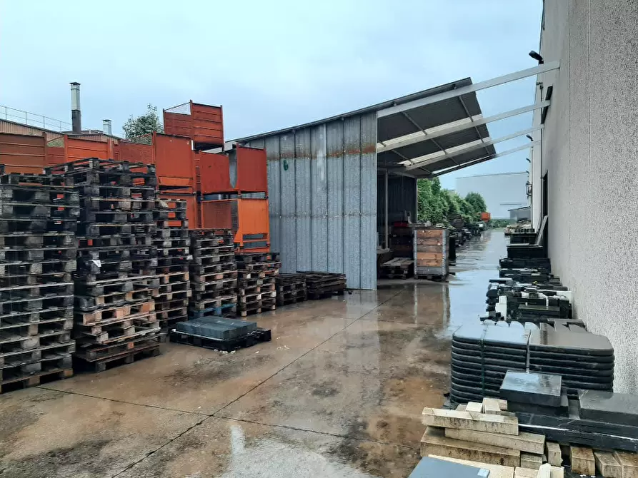 Immagine 15 di Capannone industriale in vendita  in Via Campo Mas cior a Puegnago Sul Garda