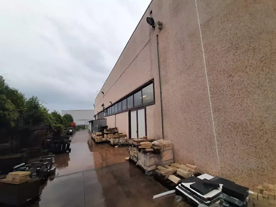 Immagine 12 di Capannone industriale in vendita  in Via Campo Mas cior a Puegnago Sul Garda