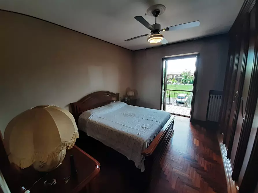 Immagine 17 di Villetta a schiera in vendita  in Via primo maggio a Manerba Del Garda