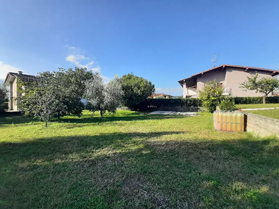 Immagine 2 di Villa in vendita  in Via Benaco a Puegnago Sul Garda
