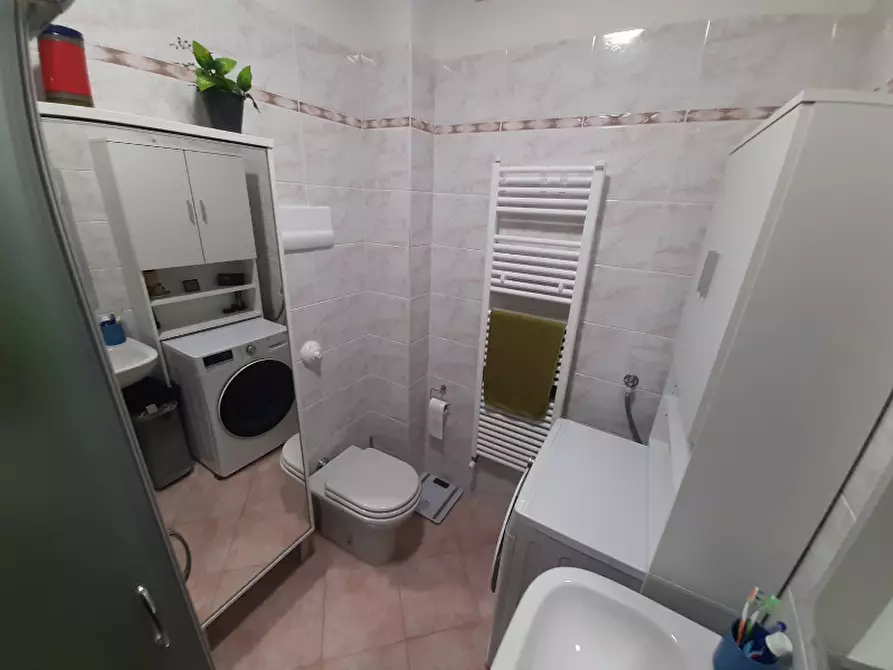 Immagine 19 di Appartamento in vendita  in Piazza della pace a Vobarno